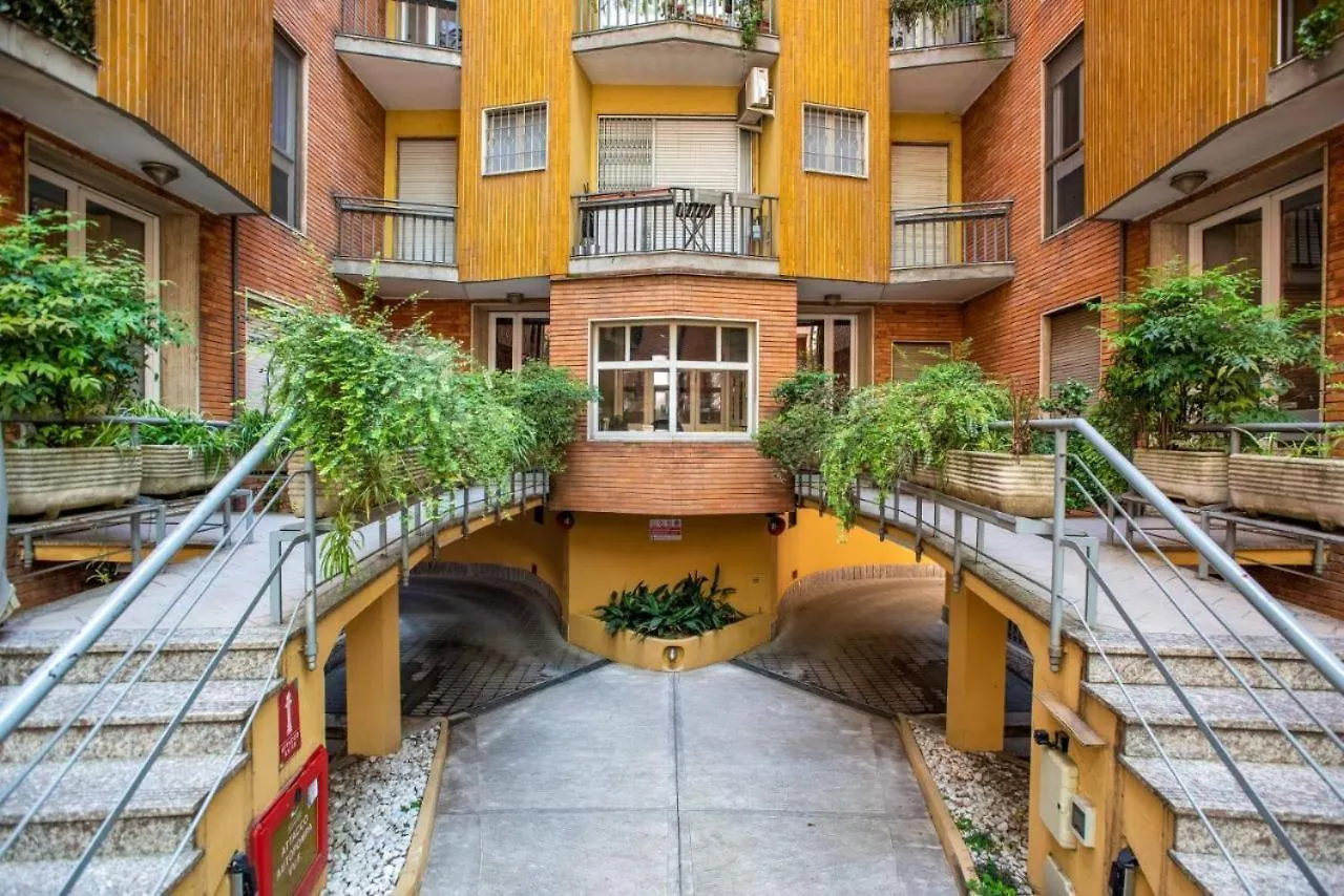 Cozy Apartment Near To Fashion District Milan